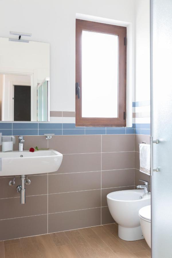 Aparthotel Emozioni Di Casa Barone Scicli Exterior foto
